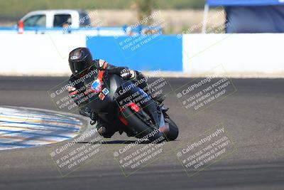 media/Sep-20-2025-TrackDaz (Sat) [[27f0cde673]]/A Group/12pm (Turn 1)/